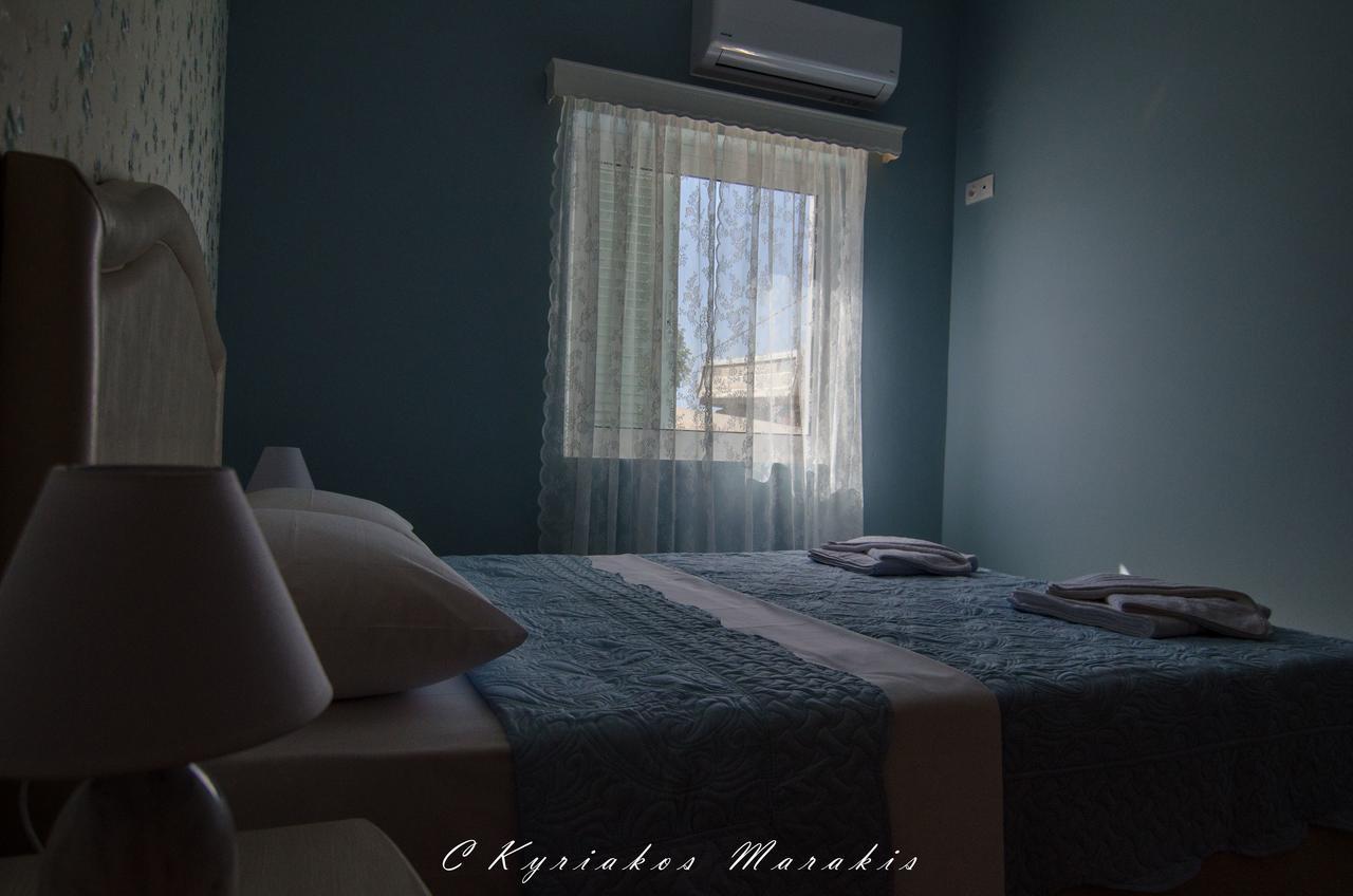 La Casa Del Vitsi Apartment Palaiochora Bagian luar foto